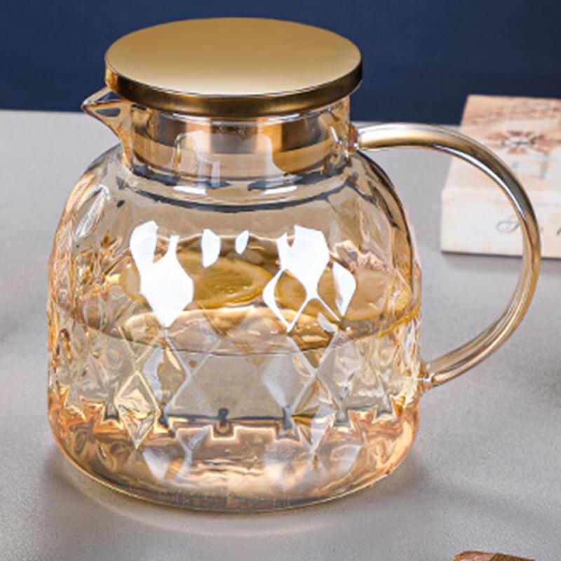 Pabe Heat-Resistant Glass Pitcher