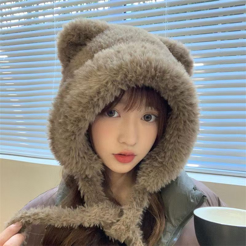 Cute Bear Plush Hat Women's Autumn and Winter Big Head Circumference Wool Hat Ear Protection Knitted Hat Windproof and Warm, Showing a Small Face
