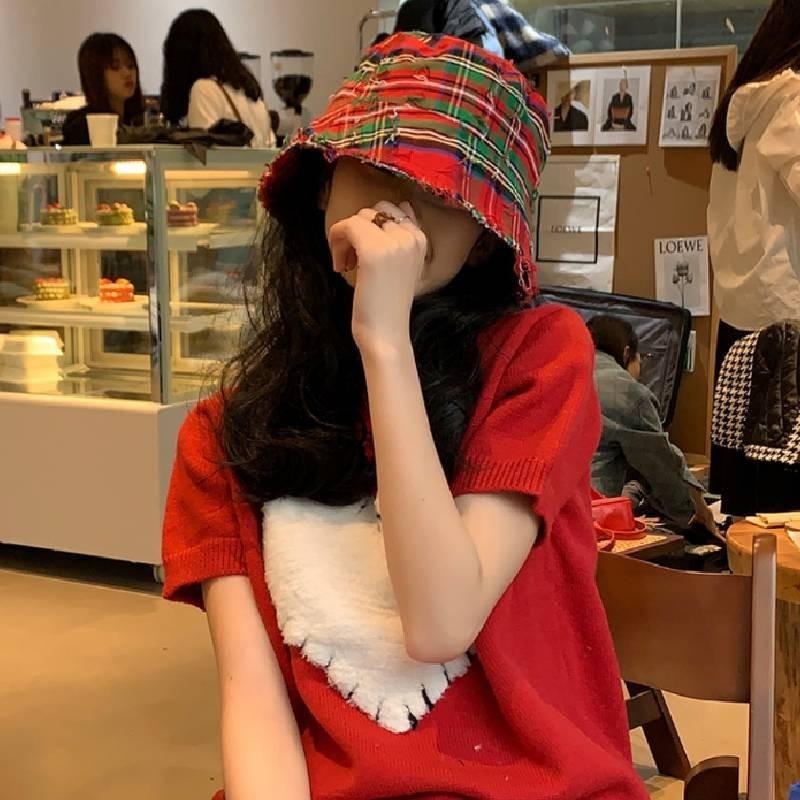 Chic Red Plaid Bucket Hat For Women Vintage Style Sun Protection Breathable Cotton