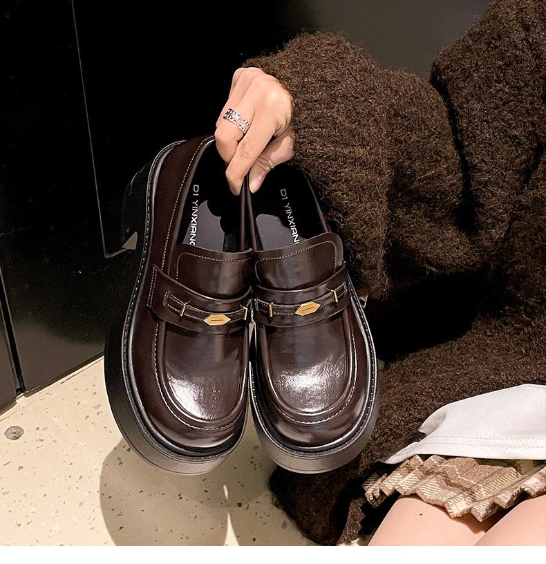 

Черные французские ретро туфли на толстом каблуке и платформе, женские кожаные туфли 2025 года, новые осенне-зимние туфли с одной педалью в британском стиле 40 коричневый