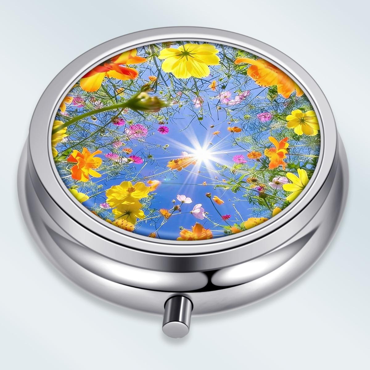

Portable Pill Box with 3 Compartments, Mini Metal Medicine Organizer Case, Cute Printed Pill Container for Vitamins, Pills, Jewelry, Travel, Daily Use