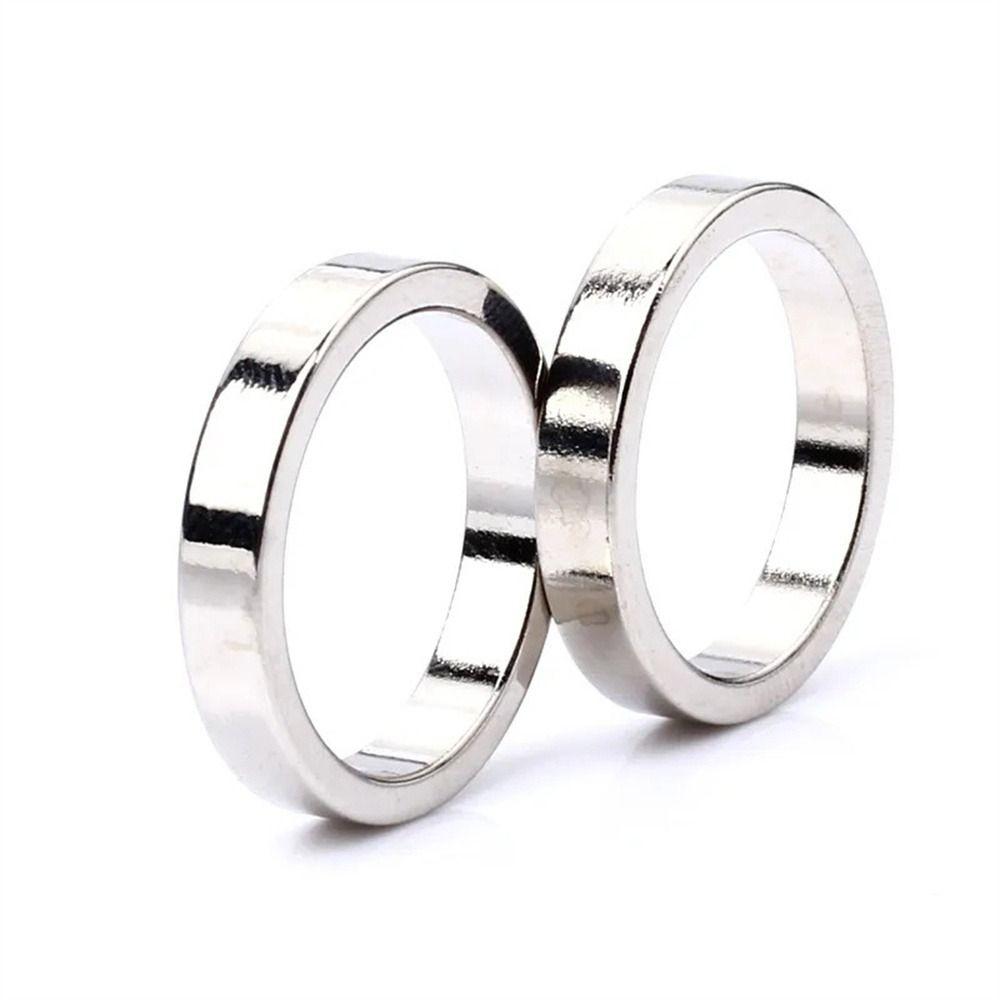 Magic Tricks Magnetic Magic Ring Gold Silver Plate Wizard PK Ring Magician Ring  Close Up