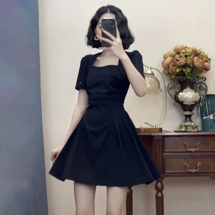 High-end French Square Neck Dress Women's Summer New Niche Waist and Thin Small A-word Short Skirt