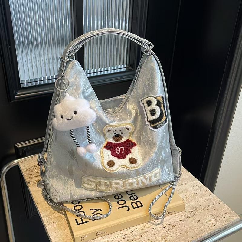 Fashion Women'S Bags, Niche Large-Capacity Commuter Shoulder Bags, Trend Bags, And High-End Backpacks.