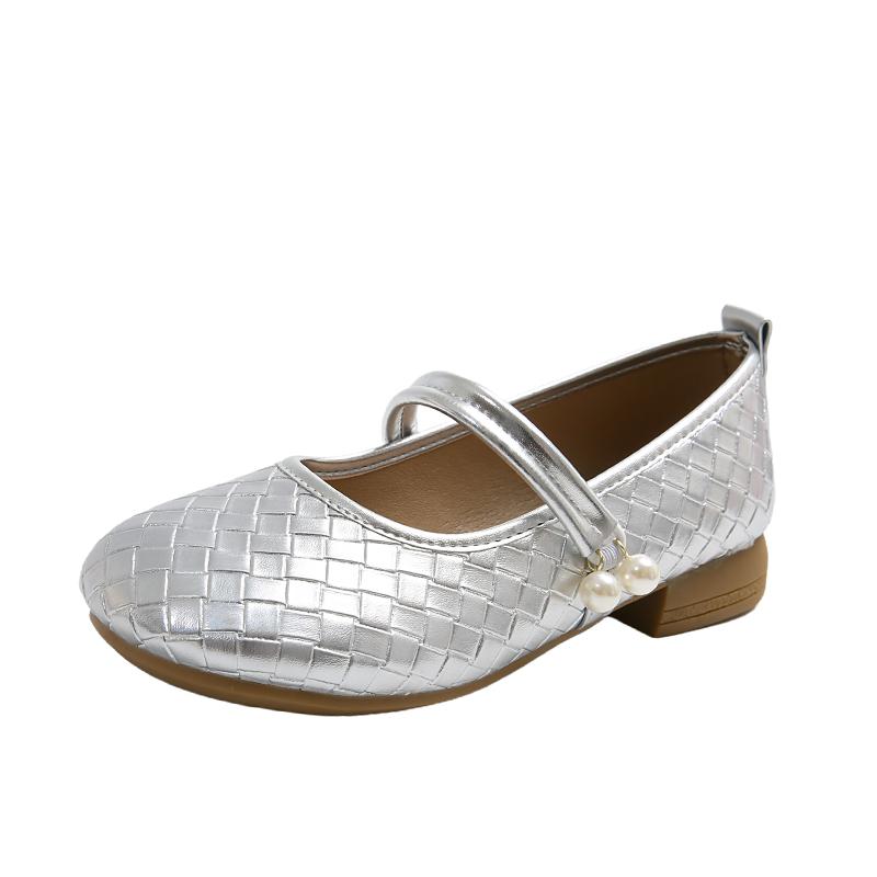 

2025 Spring Summer Style Beautiful Shallow Mouth Single Shoe Women Simple Comfortable Versatile Flat Sole Single Shoe 40 серебряный