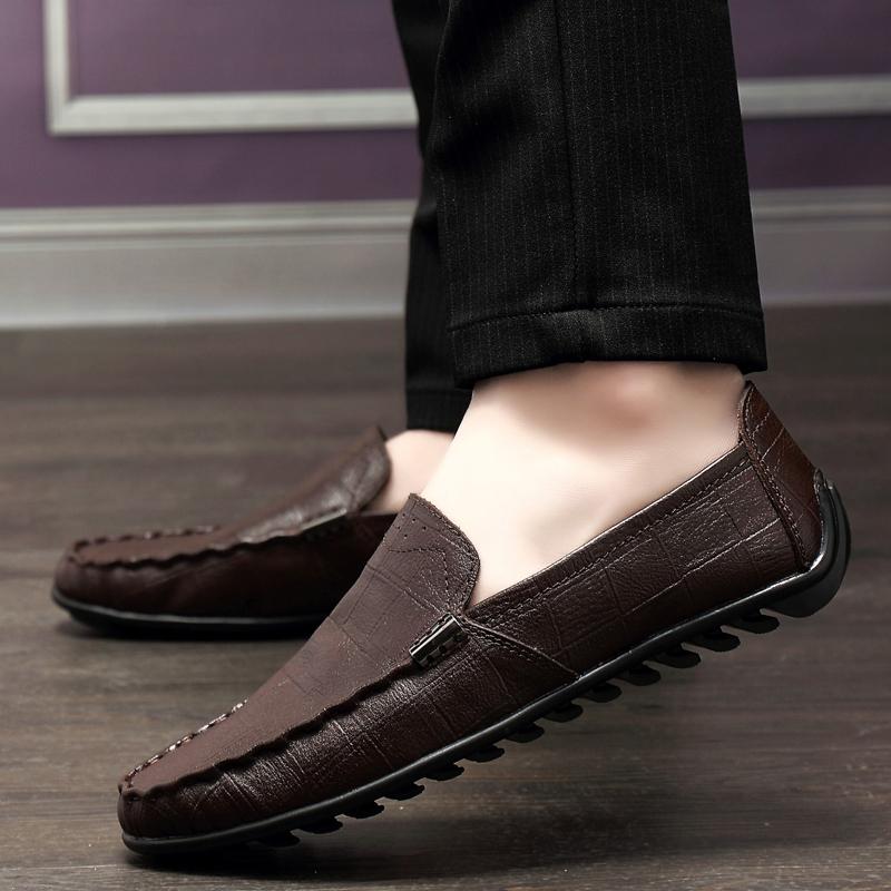 Luxurious Men Shoes New Men's Genuine Leather Flat Shoes Breathable Casual Shoes Office Loafers Fashion Peas Shoes Driving Shoes
