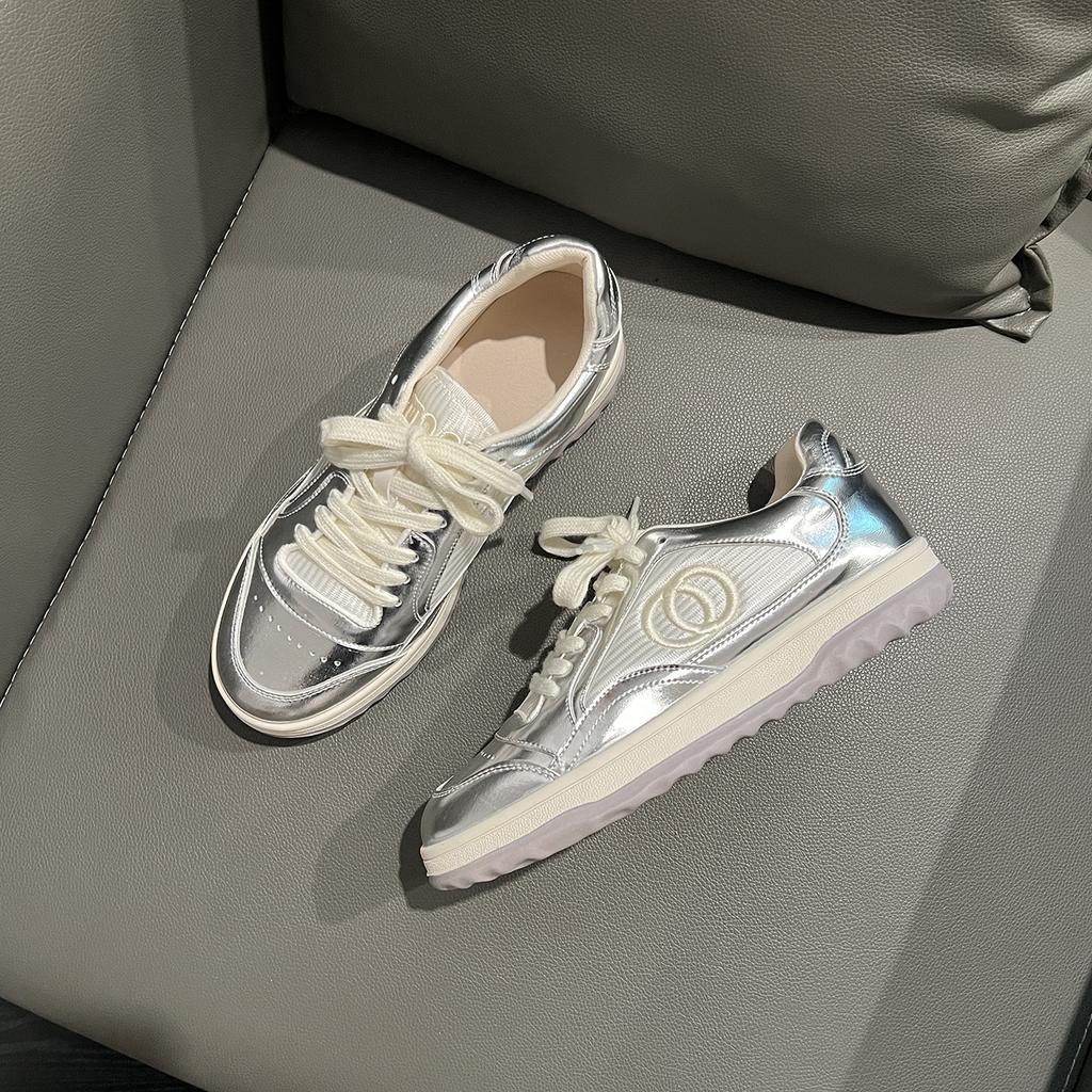 Version cuir de vache~ cuir véritable à semelle épaisse petites chaussures parfumées chaussures de sport rétro pour femmes nouvelles polyvalentes chaussures de sport décontractées petites chaussures blanches