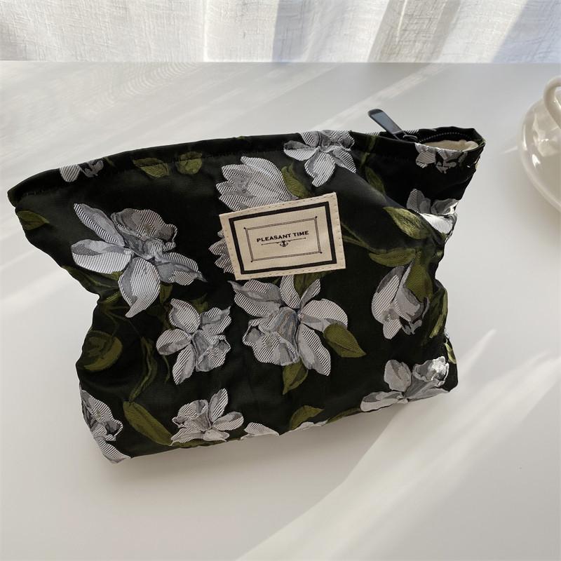 

Сумка Жіноча об ємна жаккардова ретро сумка під пахву модна французька блакитна квіткова сумка через плече студентська полотняна сумка