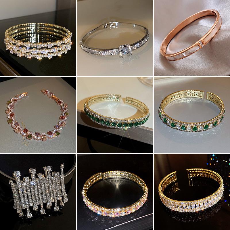 European & American Rhinestone Round Buckle Retro Bracelet – Korean Ins Niche Design, Light Luxury for Women