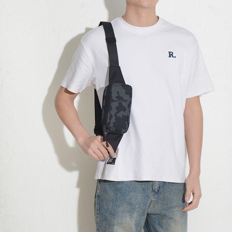 Men's Durable Construction Waist Bag: Sturdy, Small, and Ideal for Running