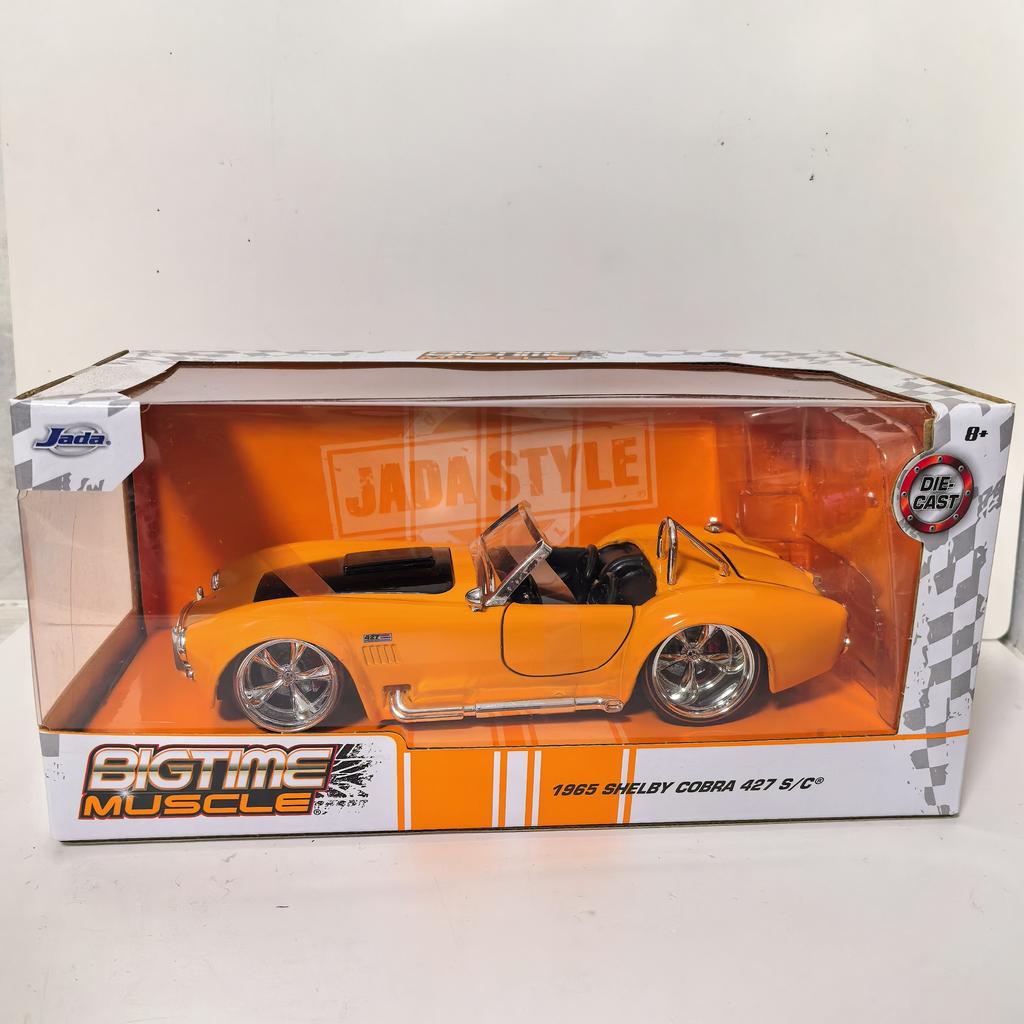1:24 1965 Shelby Cobra 427 S/C Alloy Diecast Sports Car Model, Collectible Toy for Kids Play and Boyfriend Birthday Gift
