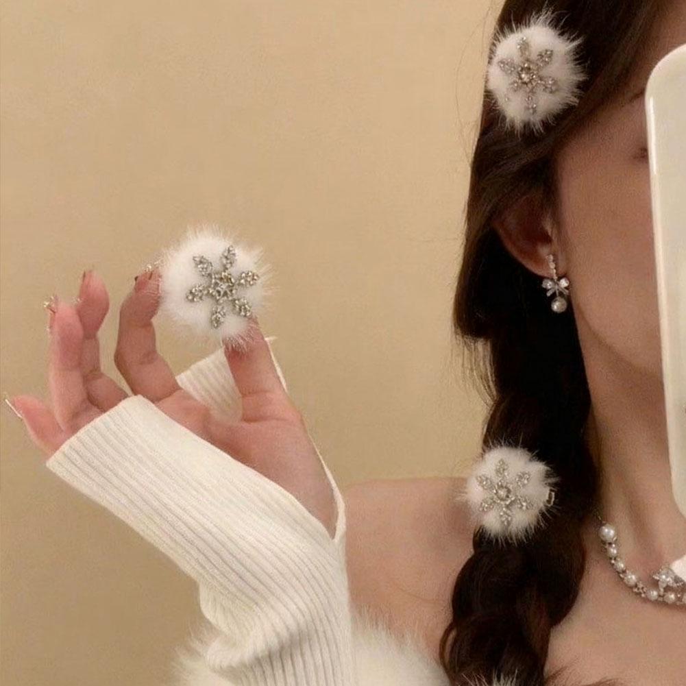 2Pcs Snowflake Hair Clip Duckbill Clip Headwear Side Clip Jewelry Accessory Glitter Shiny Gift