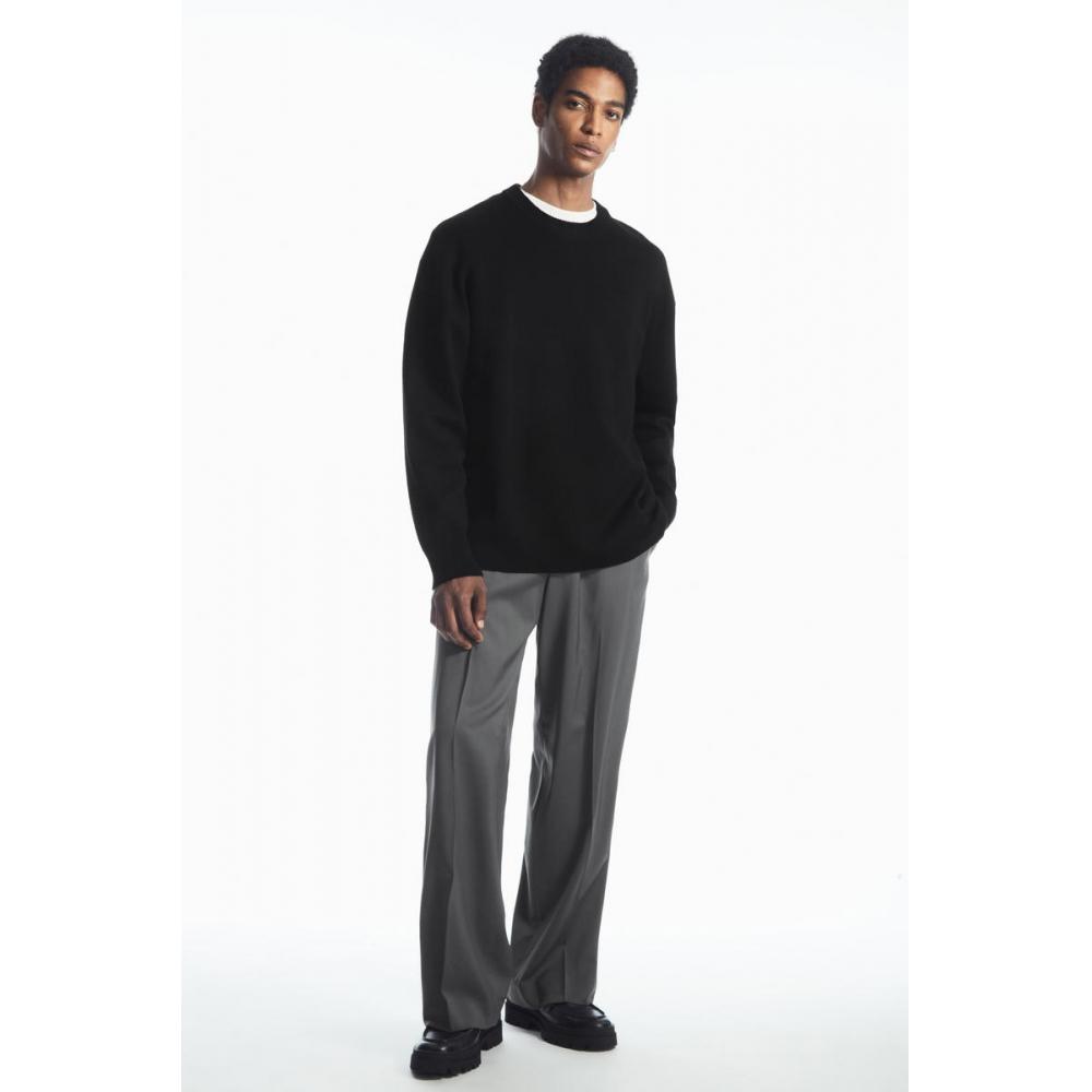 

COS Japan свитер свободного кроя из шерсти мериноса