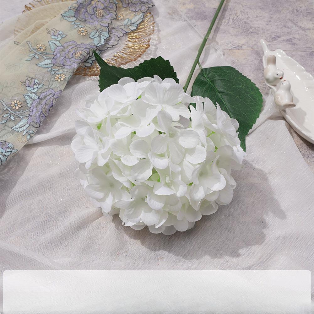 Искусственные французские ретро гортензии, высококачественные имитированные гортензии, осенние центральные цветочные украшения для гостиной/столовой 1pc белый
