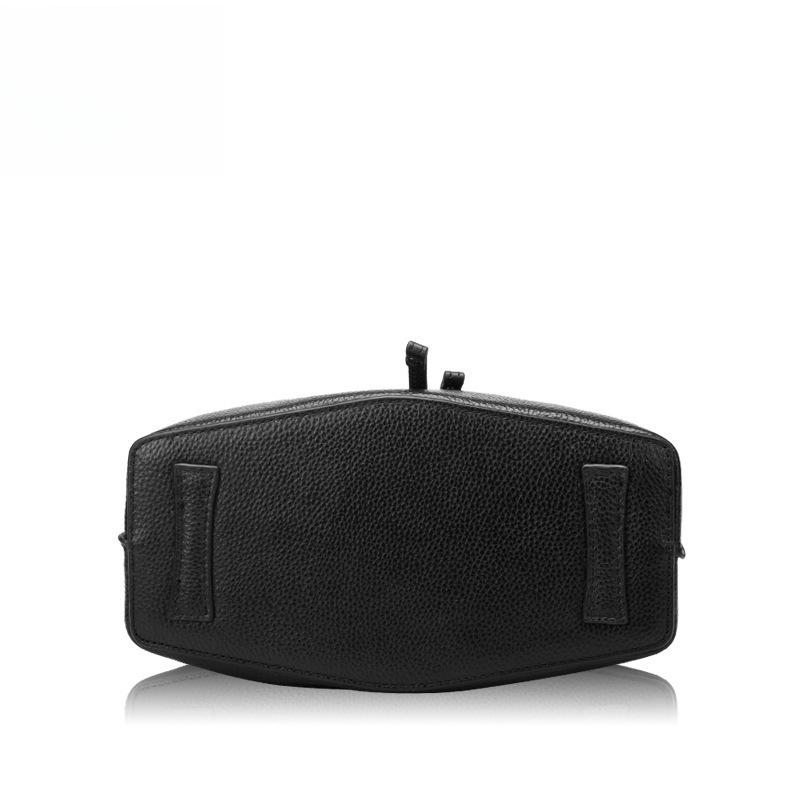 Korean-style Fashionable and Trendy Leather Women's Single-shoulder Handbag, Simple and Elegant Leather Slanted Bucket Bag