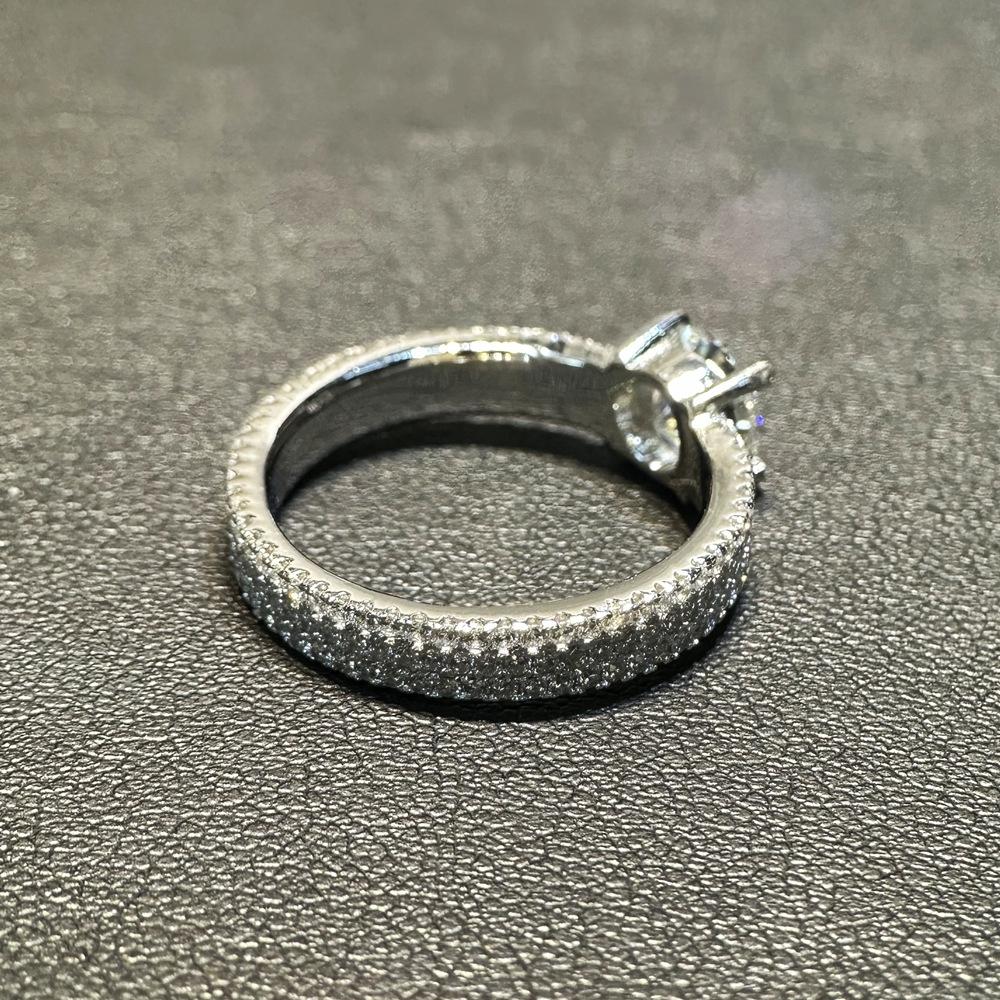Vinregem 100% 925 Sterlingsilber Funkelnder Rundschliff 6,5 MM 1CT 3EX VVS1 D Farbe Echte Moissanit-Diamanten Damenring Hochzeit Verlobungsschmuck