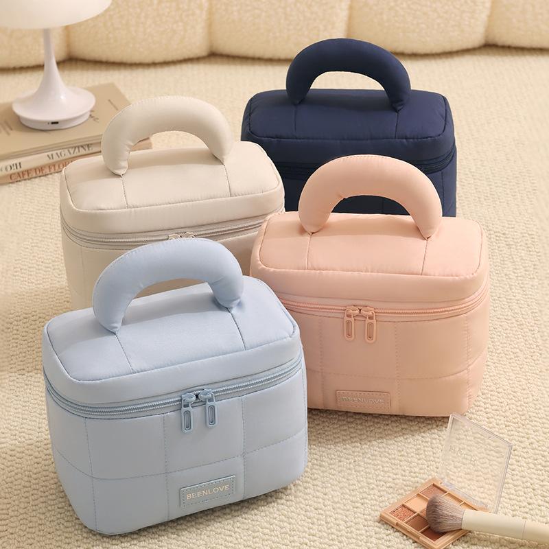 New High Capacity Portable Travel Cosmetic Bag Women's Handheld Shower Kit Organizer Waterproof Makeup Brush Storage Pouch LIJIA
