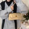 Premium texture underarm bag women's new retro oil wax leather shoulder messenger bag niche versatile baguette bag