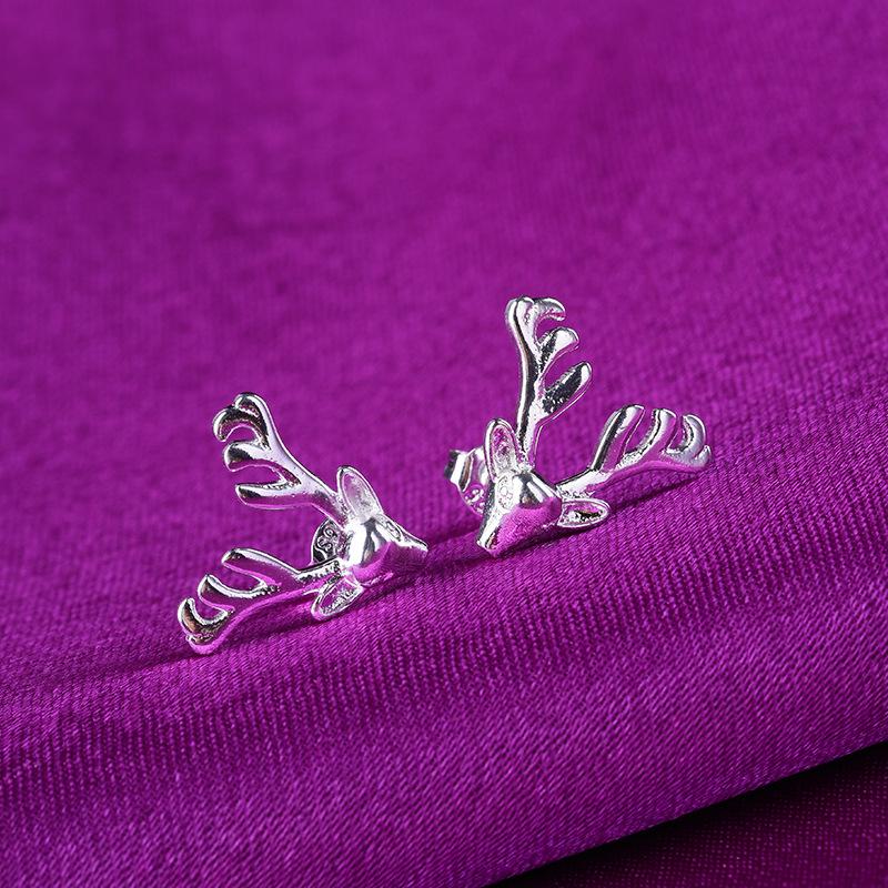 Korean Sterling Silver Antler Earrings – Luxurious Christmas Reindeer Studs