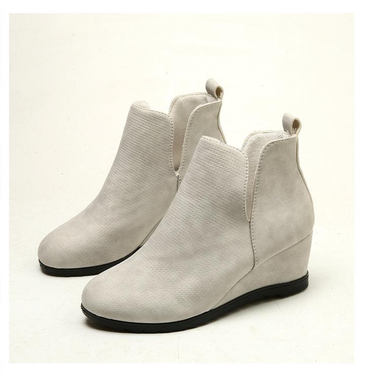 

Осенне-зимние полусапожки на плоской подошве и танкетке, женские ретро матовые короткие женские ботинки 42 светло-серый