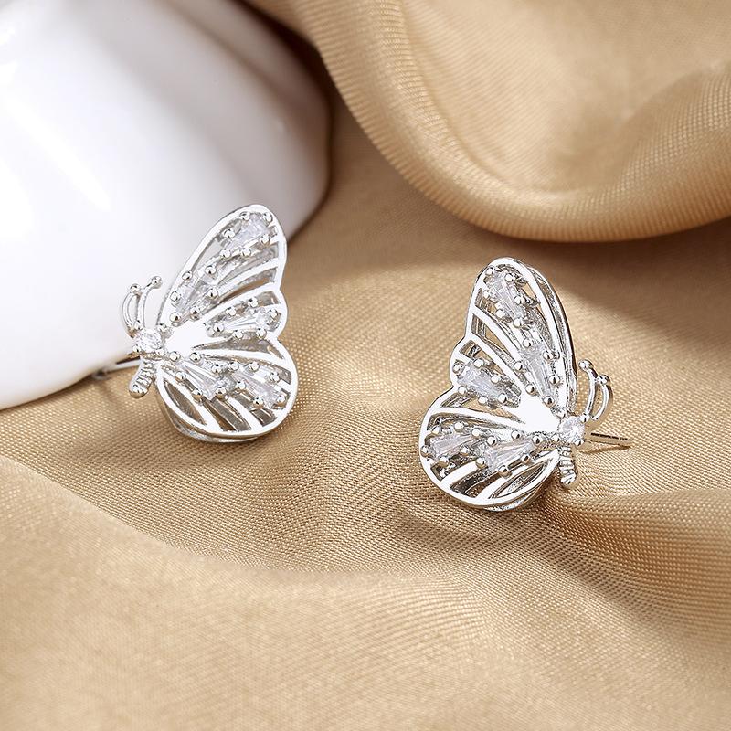 New 925 Sterling Silver AAA Zircon Stud Earrings for Women Fashion Exquisite Student Girlfriend Jewelry Accessories Heart Gift