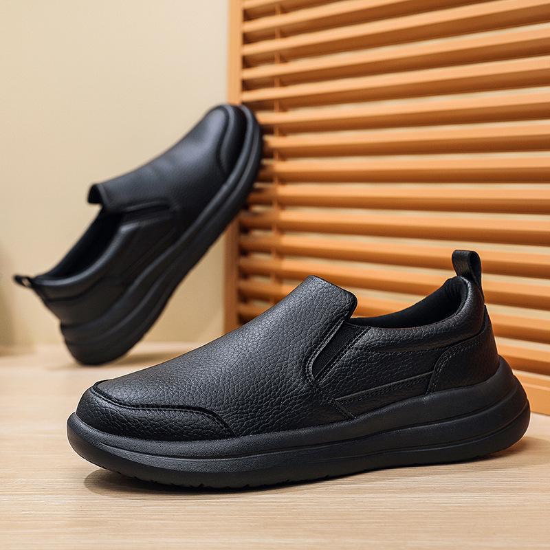 

Men s Autumn Non-Slip Leather Slip-On Shoes - Large Sizes, Wear-Resistant, Casual Style for Middle-Aged & Elderly (Size 50). 45