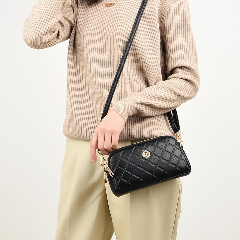 Bag Women's Bag 2025 New Fashion Diamond Middle-aged Mother Model Change Mobile Phone Bag Simple Versatile Messenger Bag