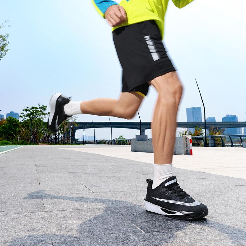Outdoor Sports Marathon Running Racing Shoes Comfortable Shock Absorption Low-top Mesh Sneakers Summer