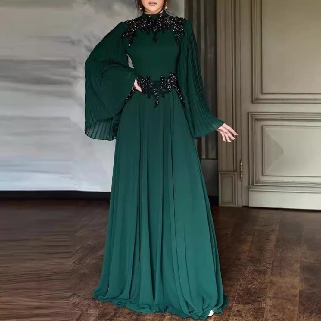 Spring and summer new women`s lace