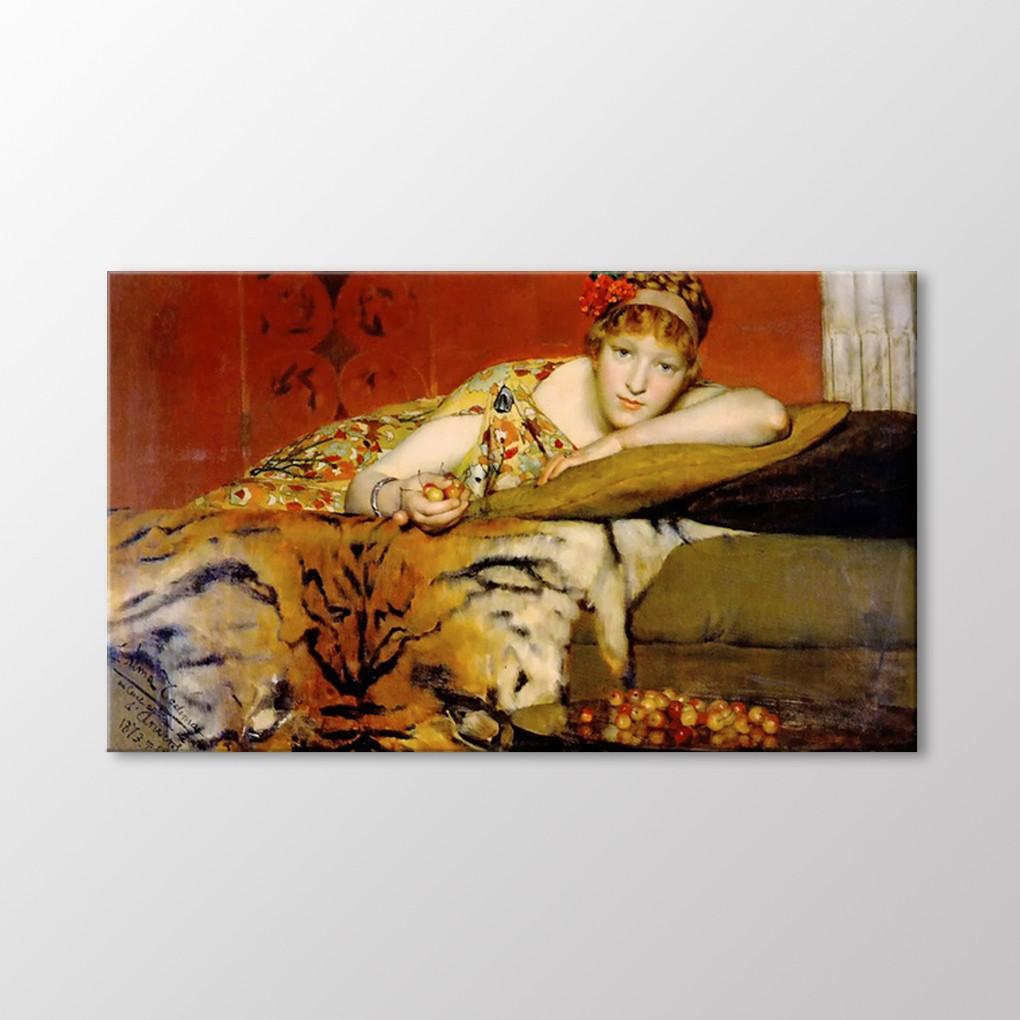 

Стол с вишней