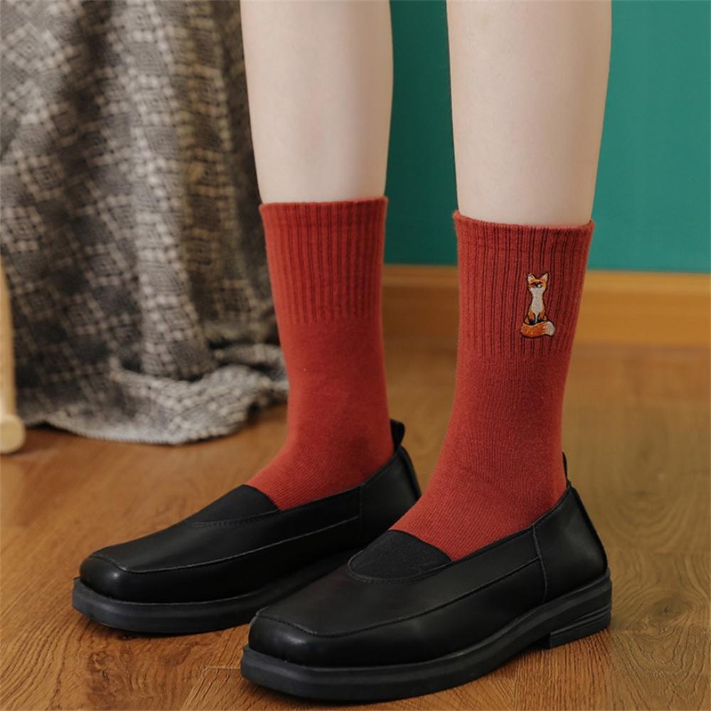 Nové roztomilé vyšívané kreslené zvířecí ponožky Vtipní mazlíčci Vzor malé lišky Bavlněné umělecké ponožky Dropship