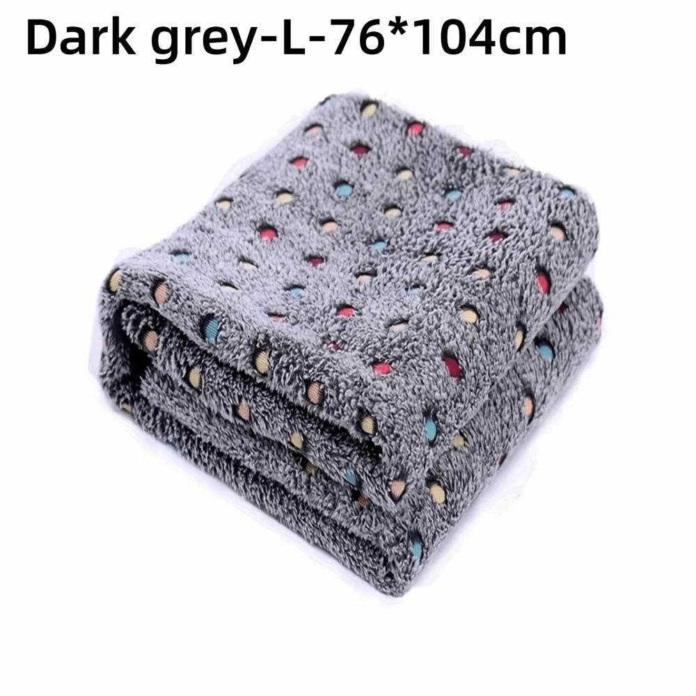 Portable Ultra-Soft Pet Bed Blanket Cute Dot Pattern Cozy Warm Pet Pad Machine Washable Breathable Dog Blanket for Dog/Cat