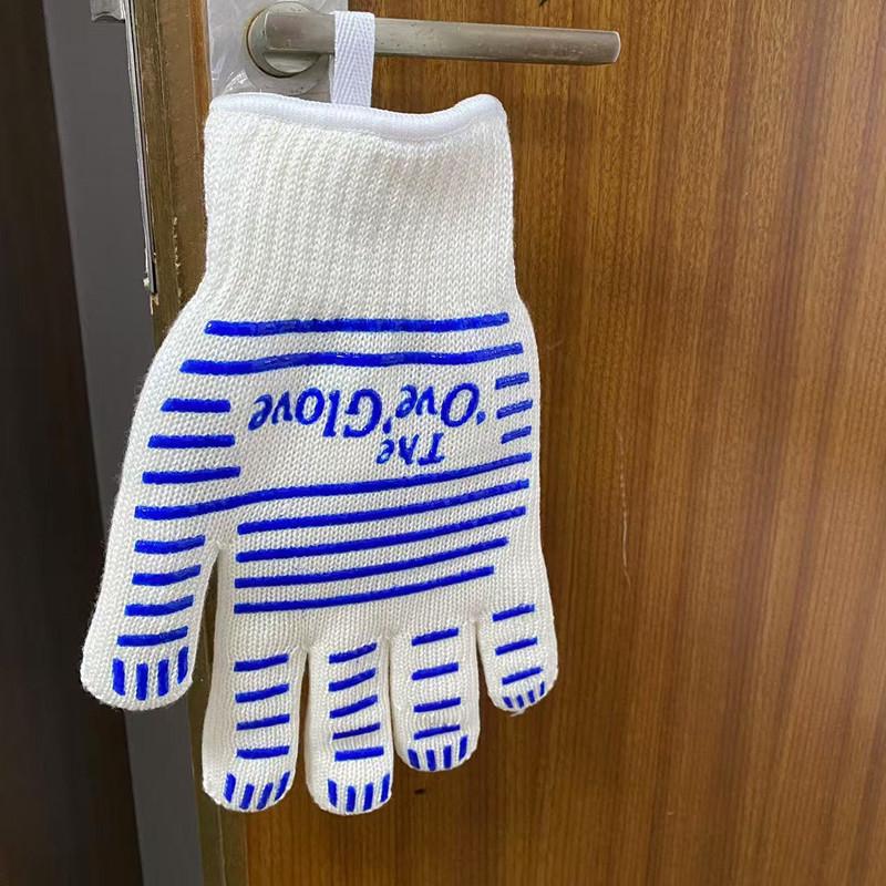 932°F Heat-Resistant Non-Slip BBQ Gloves - Silicone Outdoor Anti-Scald