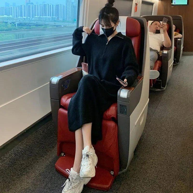 Pullover Autumn and Winter Dress Women 2023 Zipper Design Sense French Black Mid Length Underlay Knitted Woolen Dress Sweater