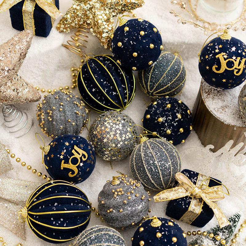 Goldfarbener Weihnachtsbaumschmuck – Hängende Kugeldekoration für Feiertage