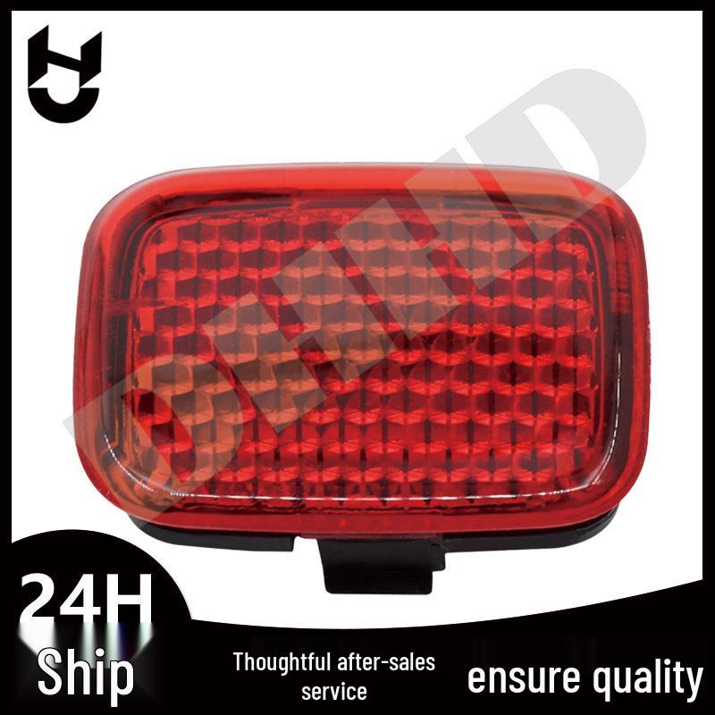 

Tesla Model Y 3-Door Panel Reflector Light (1085105-00-E) Car Accessory Details upon request