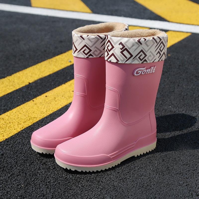Rain Shoes Women's Adult Medium Tube Rain Boots Wear Non-slip Water Shoes Velvet Cotton Kitchen Short Rubber Shoes Fashion Women