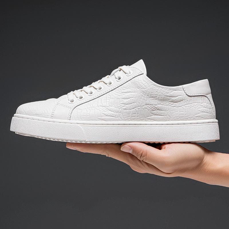 Extra large size men's shoes spring 2025 new trend board shoes British style color polishing casual shoes soft sole white shoes men