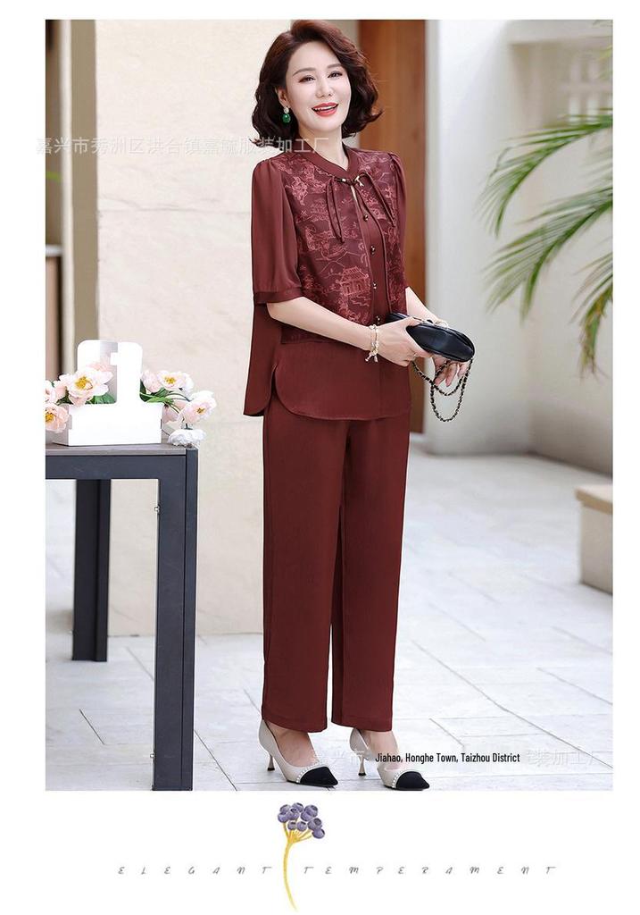 Mom's Summer Chic Mid-Sleeve Two-Piece Set: Stylish Chinese-Inspired Top for Middle-Aged and Elderly Women