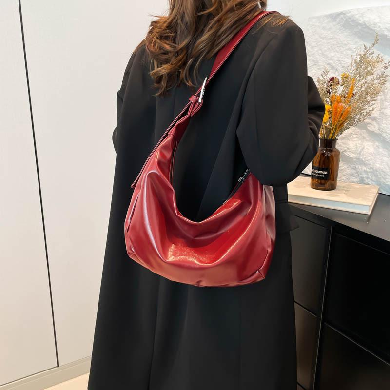 Dumpling Bag Contemporary For Women Roomy Commuter Crossbody Bag With Unique Dumpling Shape And Design