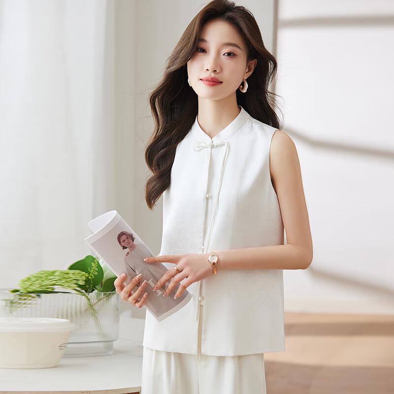 Women's New Chinese Style Embroidered Pankou Vest