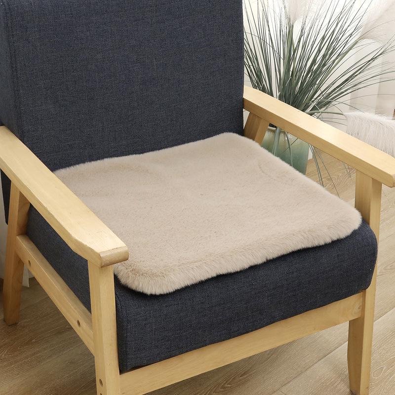 Thick Faux Rabbit Fur Seat Cushion for Office/Car - Perfect for Autumn & Winter