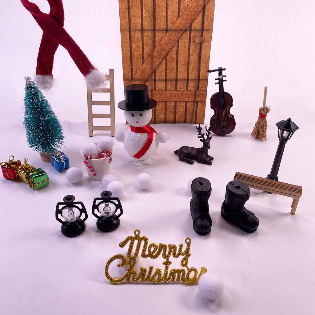 1:12 Doll House Accessories Set Miniature Door Decorations for Holiday Party Birthday Gift Type 2