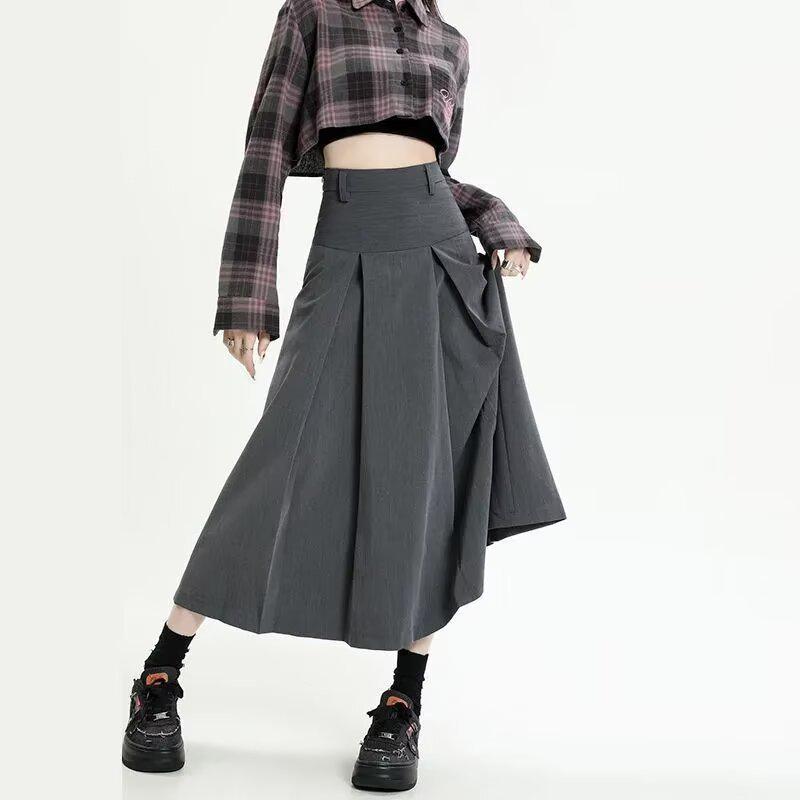 Autumn/Winter Plus Size A-Line Pleated Skirt: High-Waisted, Hip-Covering, Slimming Short Skirt for Petite & Chubby Girls in College Style.