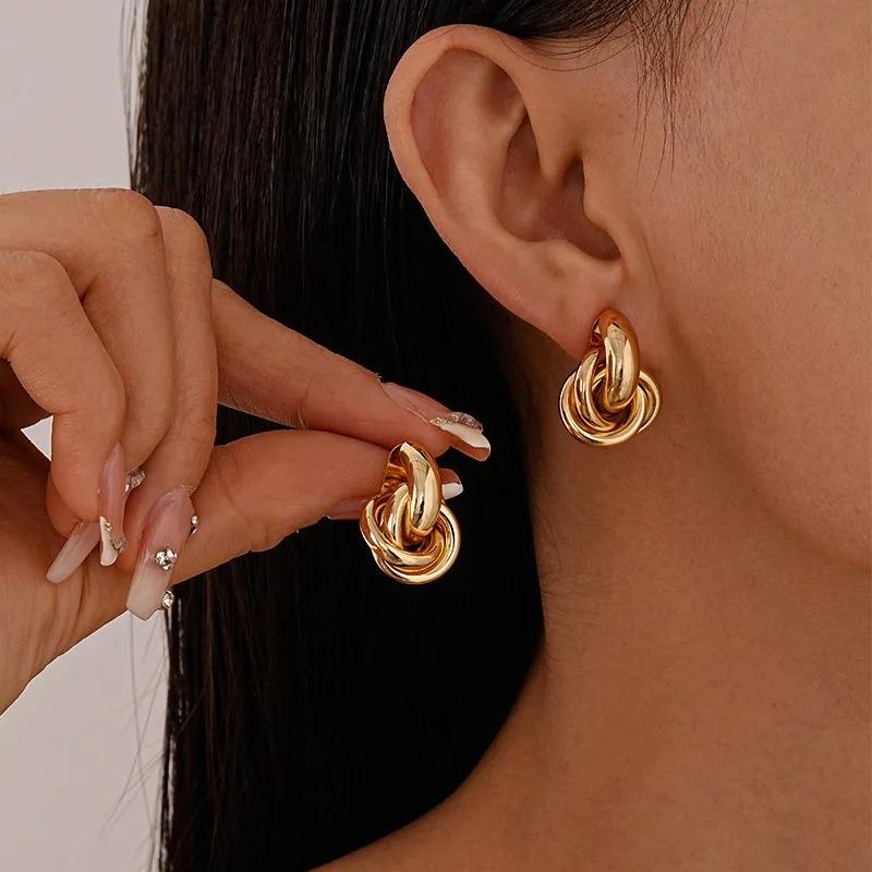 Retro Multi Layer Circle Pendant Earrings for Women Stainless Steel Twisted Hoop Earring Exquisite Design Fashion Jewelry Gifts