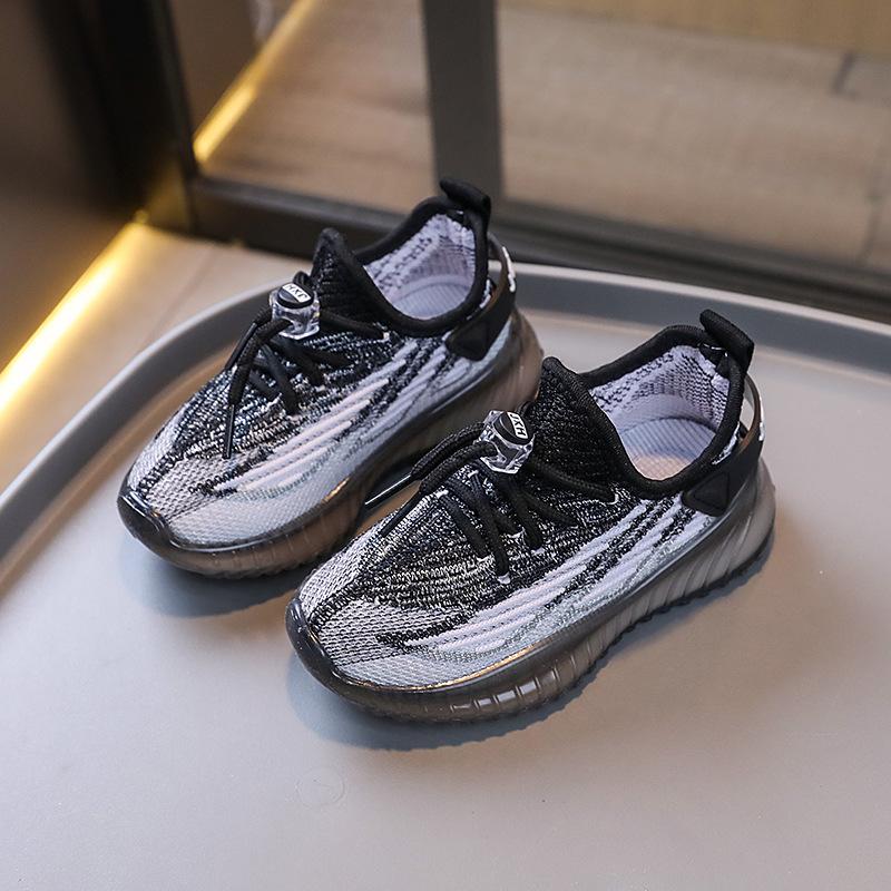 Spring and Autumn Children's Ultra-light Soft-soled Comfortable Boys and Girls Fashion Breathable Flying Knit Sports Shoes