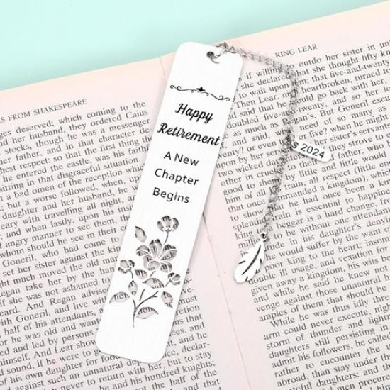 Retirement Gifts for Woman 2025, Retirement Bookmark for Women Men, 2024 Retirem
