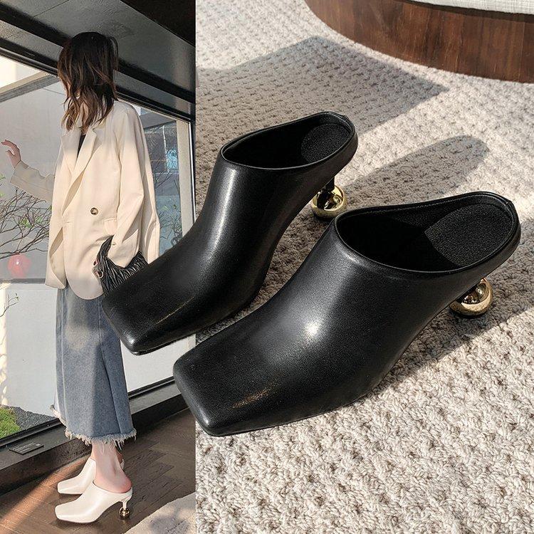 Wine glass and bag head half slippers women's 2025 summer new square head thick heel Mueller shoes with skirt large size high heels