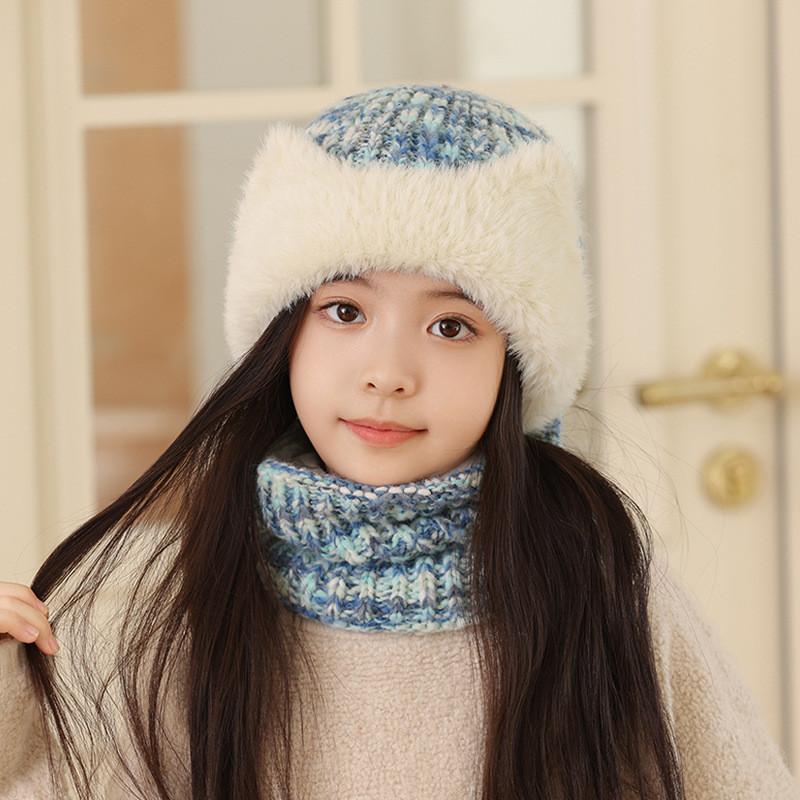 Childrens Warm Knit Headgear With Cute Character Design For Outdoor Use синий
