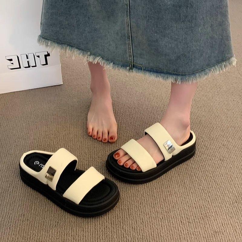 Niche muffin thick-bottomed cool slippers women's summer wear new casual versatile beach one-word cool slippers
